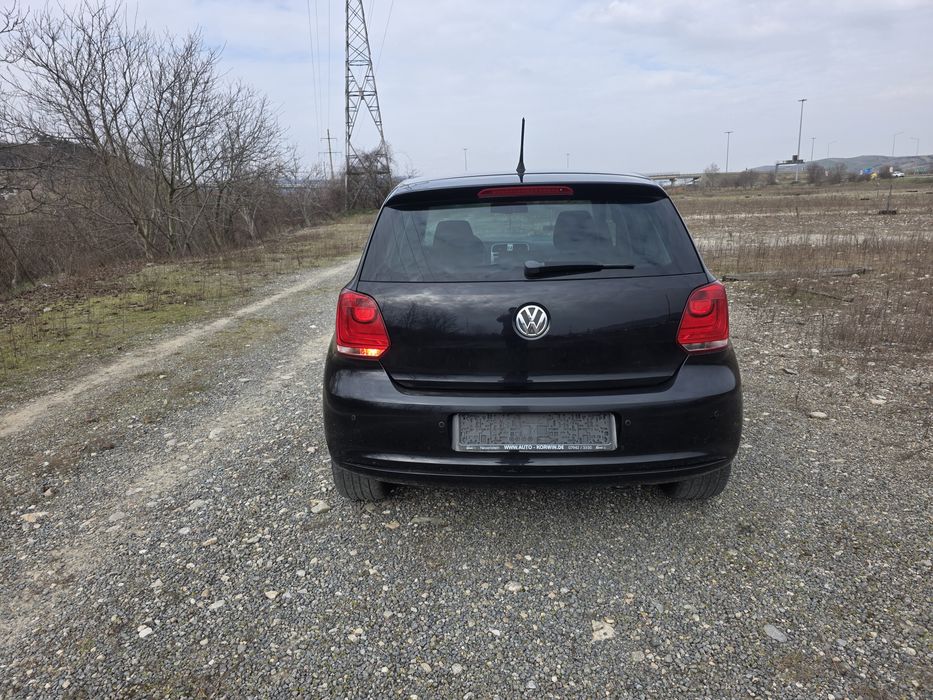 VOLKSWAGEN Polo 2012 — imagine 2