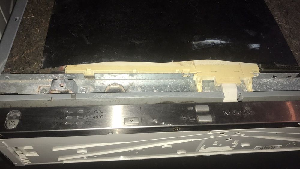 Miele G6365 SCVI XXL съдомиялна за пълно вграждане