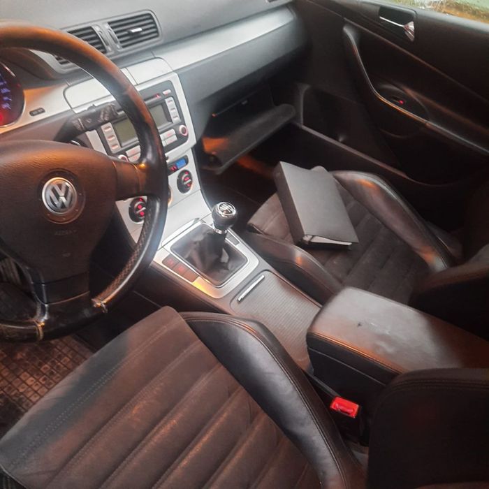 VW PASSAT 2.0TDIНа части