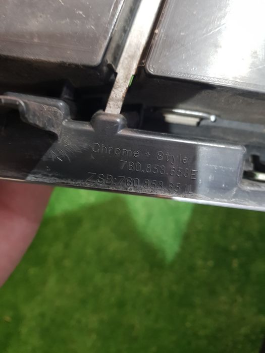 Grila Radiator VW Touareg R-line an 2018-2022