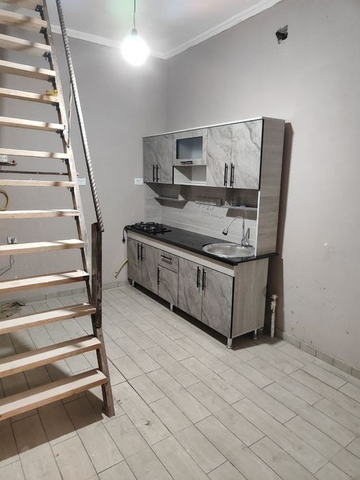 Сдется квартира дуплекс 2ух комнатная отдельный вход все имеется в ком