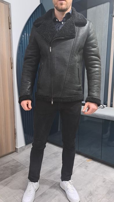 Geaca din blana de miel