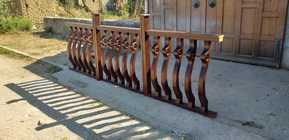 Дървен парапет по размер