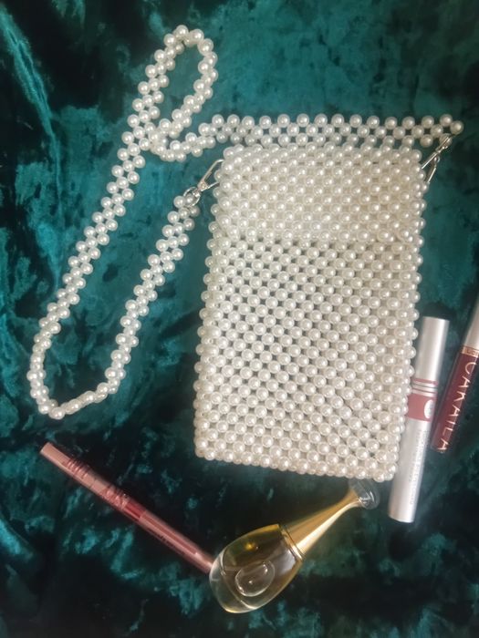 Сумки из бусин, ручная работа