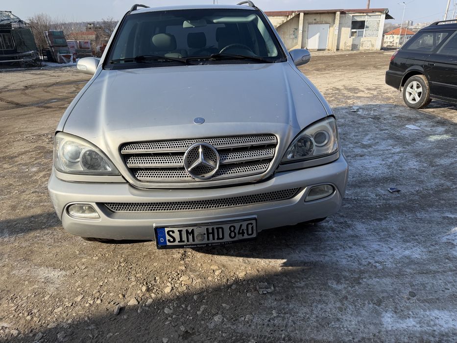 Mercedes ML270 W163