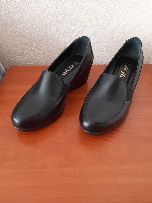 Дамски   обувки естествена кожа - нови