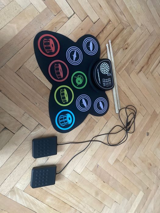 Електрони барабани за деца с педли и палки комплект