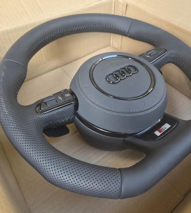 Кожен споретен волан за Ауди А1 А3 А6 А7 А8 Audi A1 A3 A6 A7 A8 тип рязан тунинг волан с пера от перфорирана кожа тип S-line RS-line