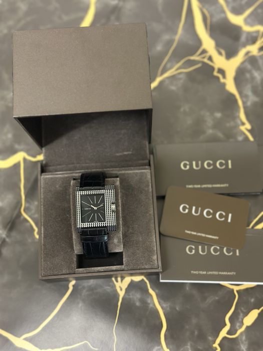 Ceas Gucci 7100M -Full Set (Cutie, Acte, Card) Condiție Excelentă