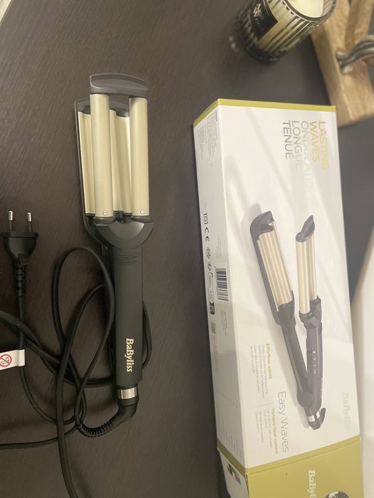 Placa profesionala de ondulat Babyliss Easy Waves