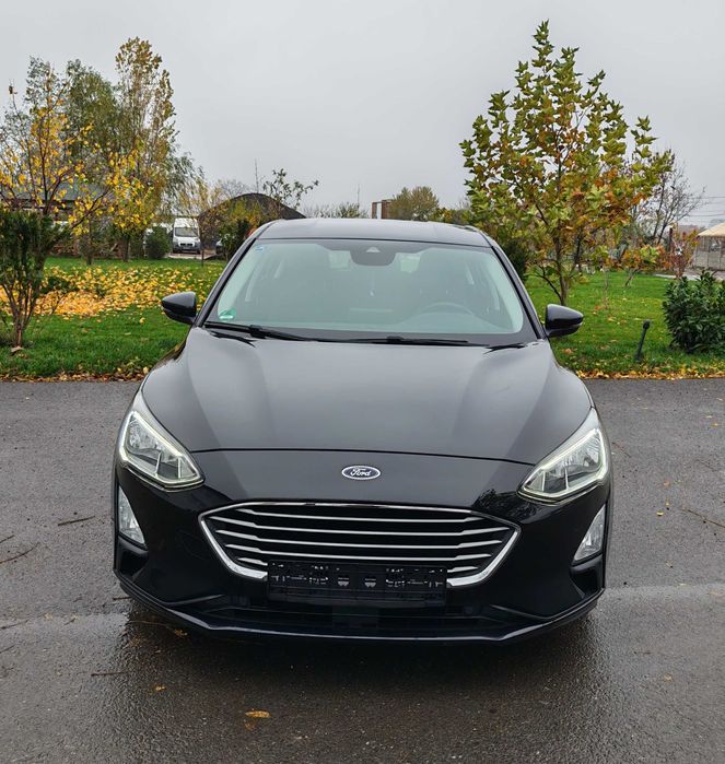 FORD FOCUS 1.0 Inmatriculata, 79000 km Raport Carvertical