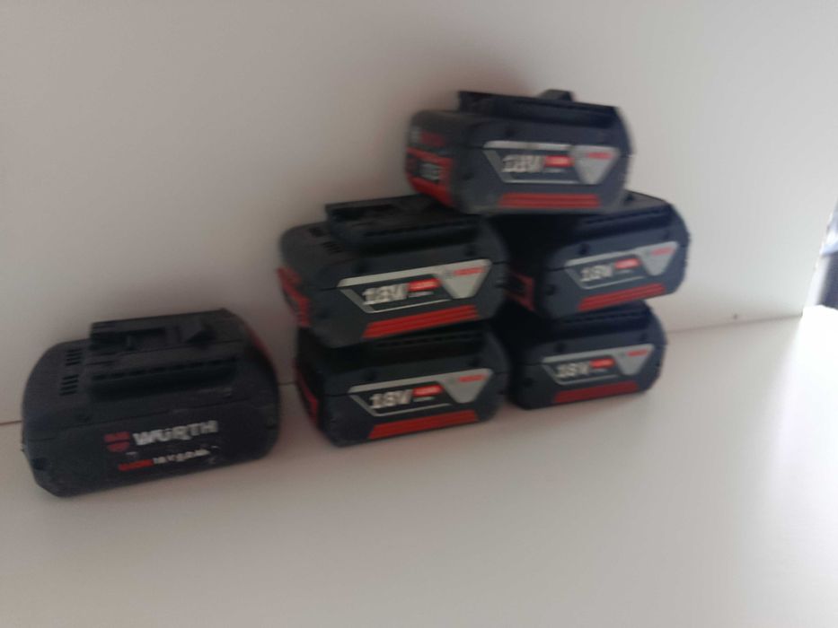 BOSCH 4.0Ah 18V acumulator baterie sursa autofiletanta bormasina