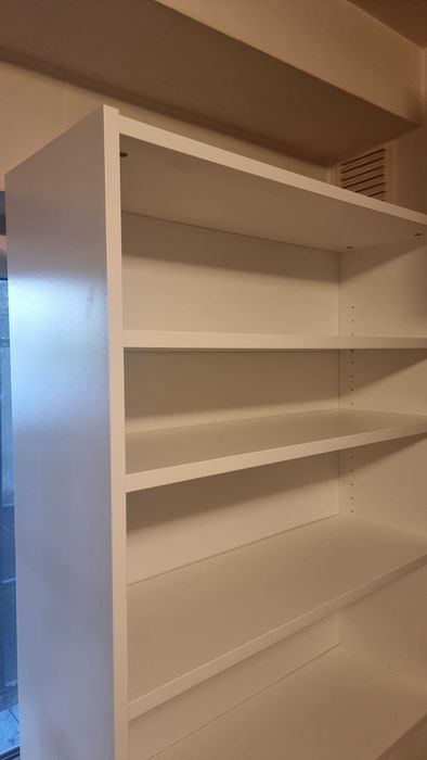 Biblioteca Billy 80x28x202 cm cu 7 polite (una in plus) din Ikea 4 buc