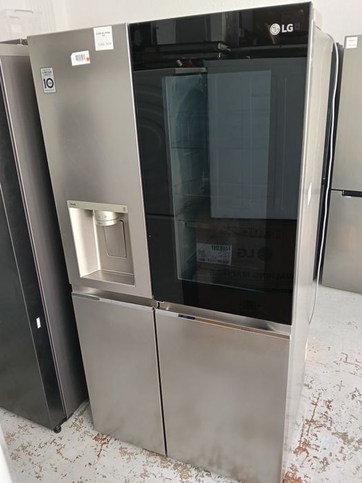 LG Combina syde by syde