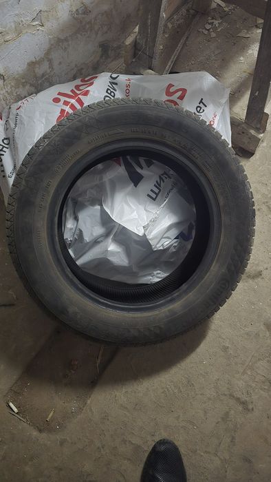 Continental contact viking 7 . R15