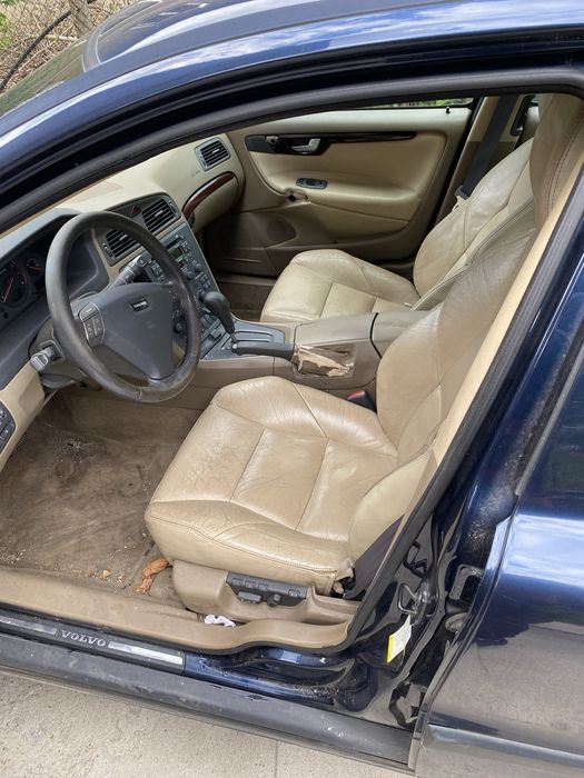 Волво s60 на части