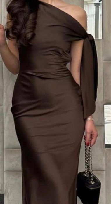 платье вечерний