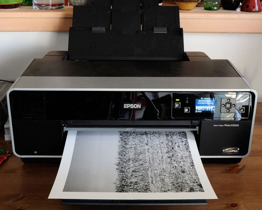 Epson R3000  printer dtf. Dtg sau sublmare  imprimanta foto super A3+