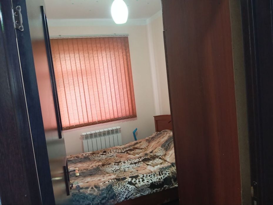 3 xonali kvartira ijaraga beriladi.