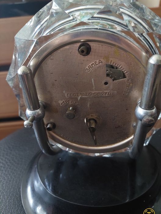 Часы настольные Маяк