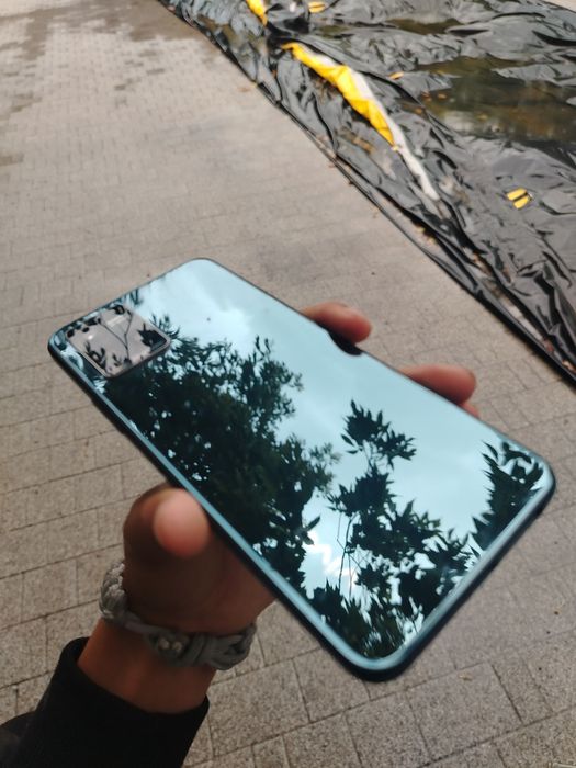 Продам/обменяю vivo y33s