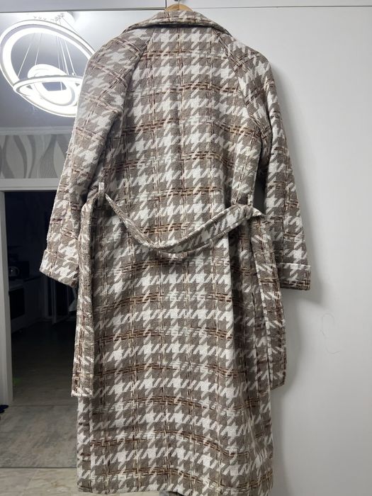 Бренд Пальтолар сатылады