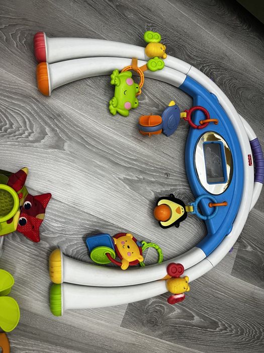 Развивающая напольная дуга Fisher Price