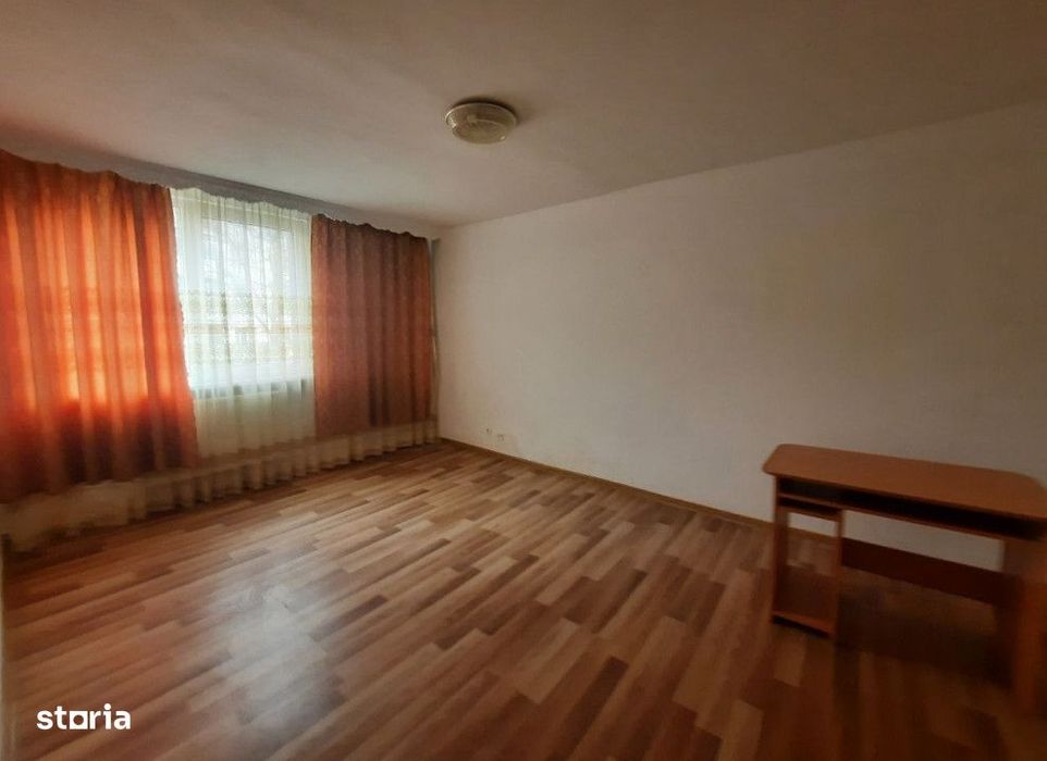 Apartament  1 camera Central , 47 metri, etaj parter Cod:161282