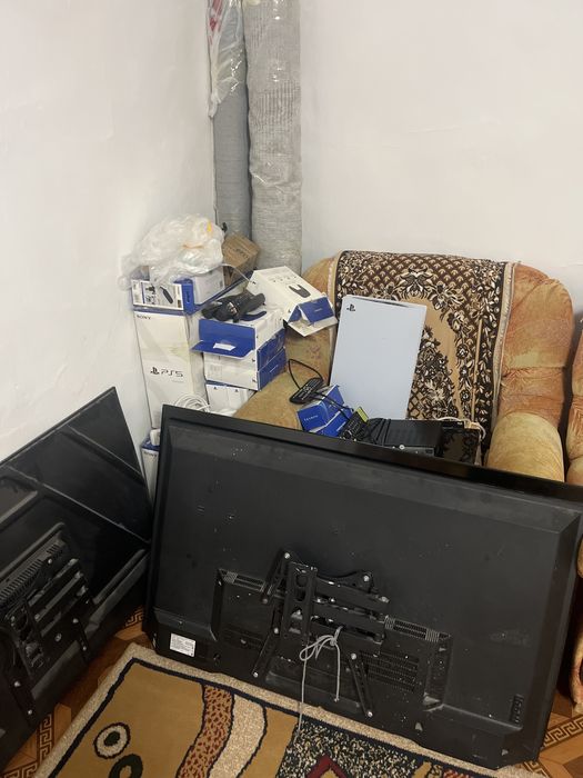 Продом консули PS5 и SmartTV samsung