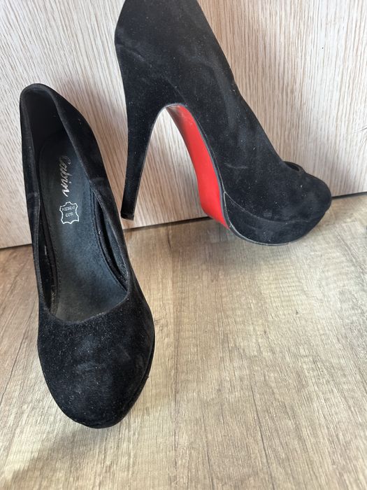 Дамски обувки на ток