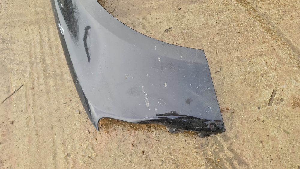 Aripa stanga fata Audi A8 4H D4