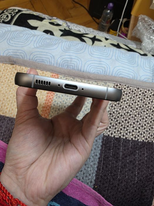 Продам телефон самсунг