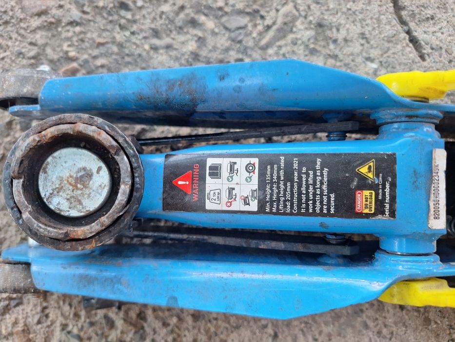 Хидравличен крик крокодил