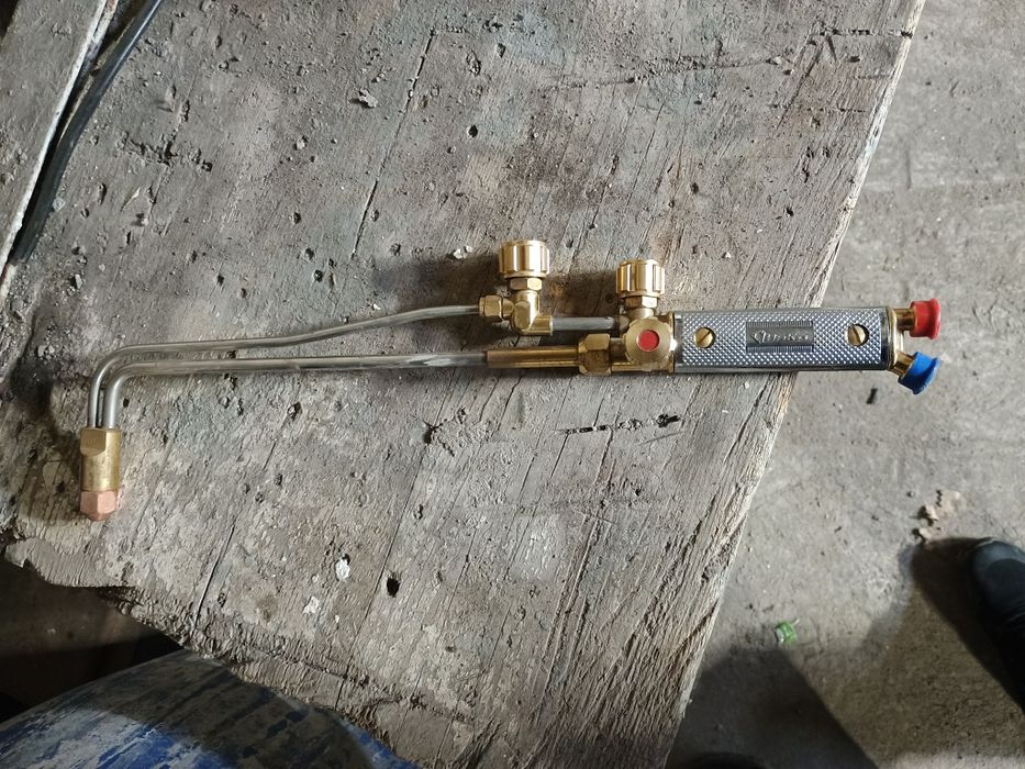 Продам резак для газорезки