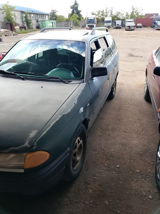 Продам машину Opel Astra находу