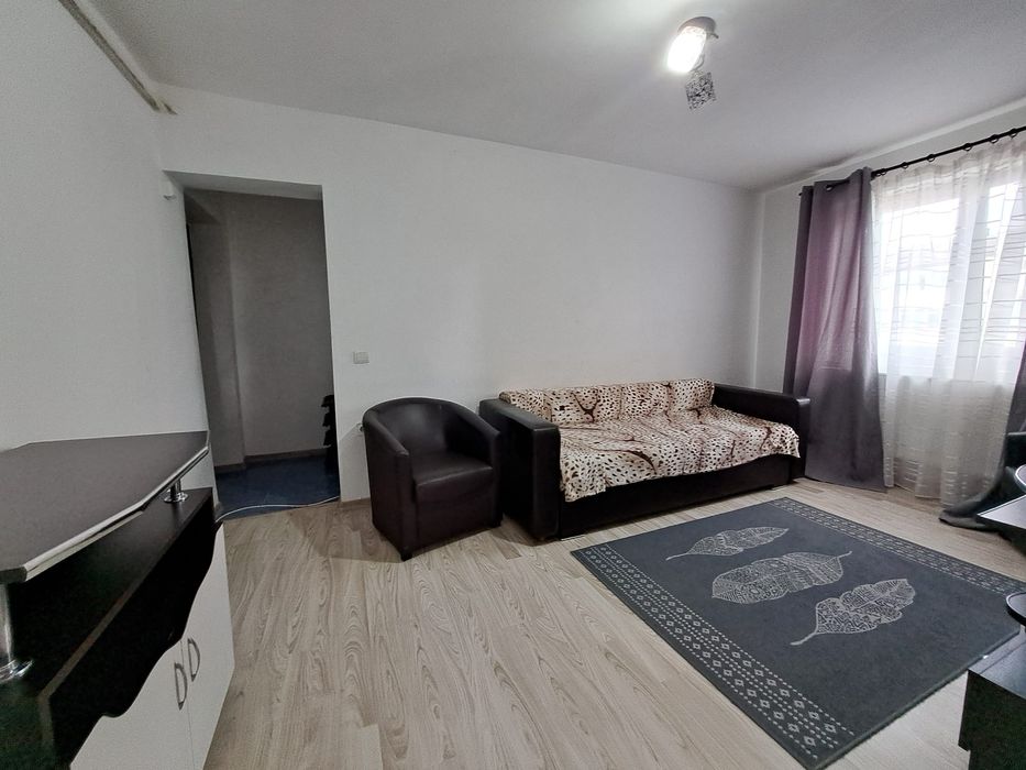 Vând garsoniera Aleea Grivița.