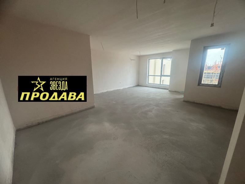 Продава се Тристаен апартамент в Пловдив, Кършияка - 121 кв.м за 1250 €/кв.м - Снимка #3