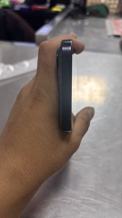 iPhone 15 pro 256гб
