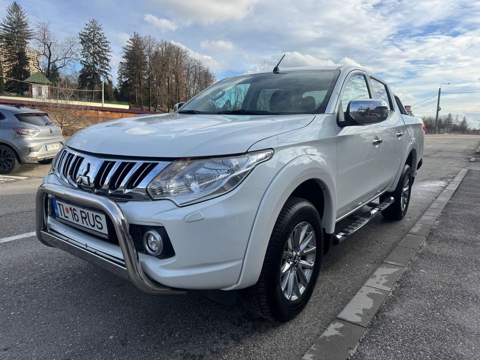 Mitsubishi L200 Mitsubishi l200 unic proprietar 4x4 excelenta variante