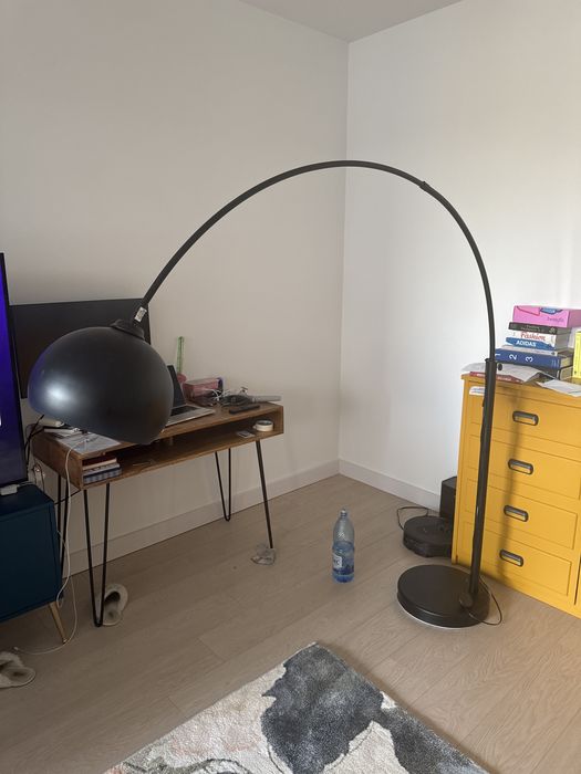 Lampadar Kare Negru