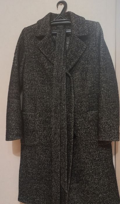 Продам пальто  весна осень