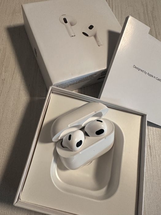 Слушалки Apple AirPods 3 gen НОВИ оригинални