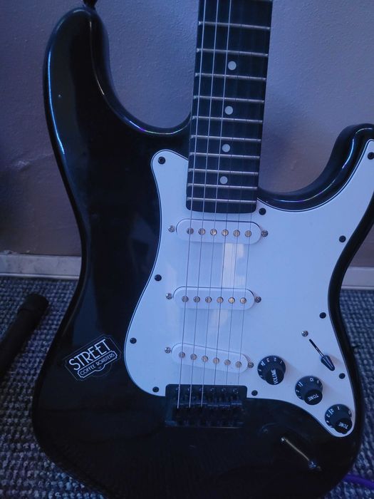 Electric guitar