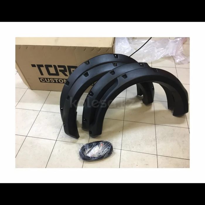 продам фендора на ниву 2131