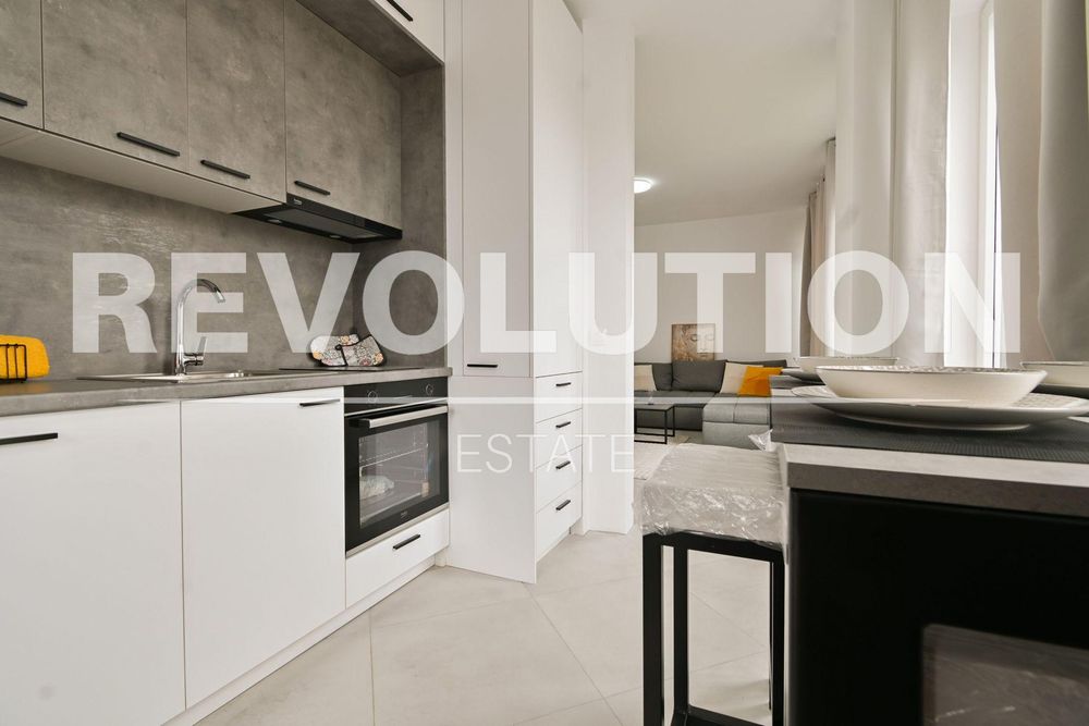 Дава се под наем Двустаен апартамент в София, Витоша - 63 кв.м за 845 € - Снимка #3