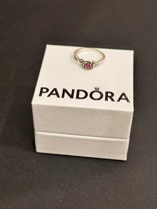 Пръстен Пандора|Pandora