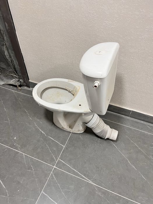 Унитаз с бочком