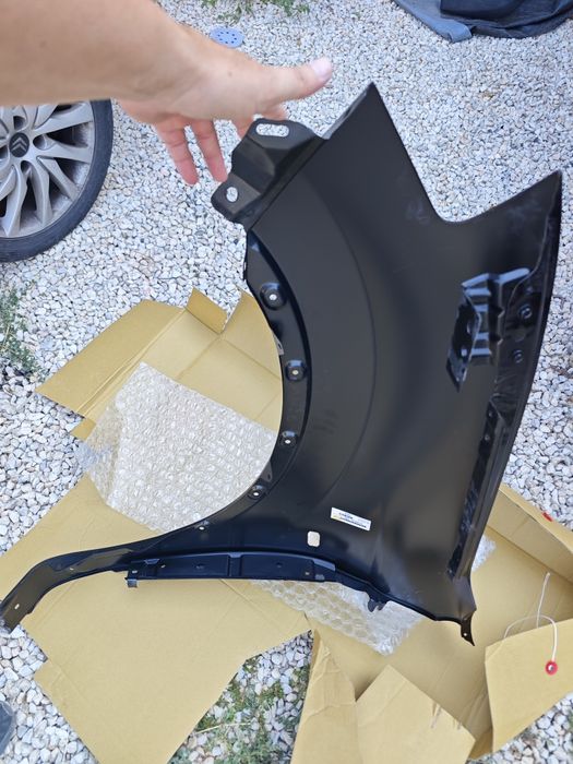 Калник за nissan qashqai 2010 - 2014 г. Лилав