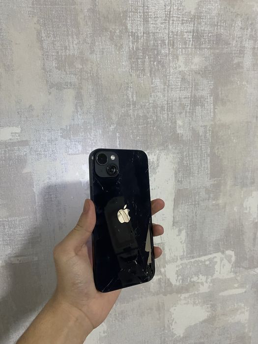 Продам Айфон 14 плюс 256гб