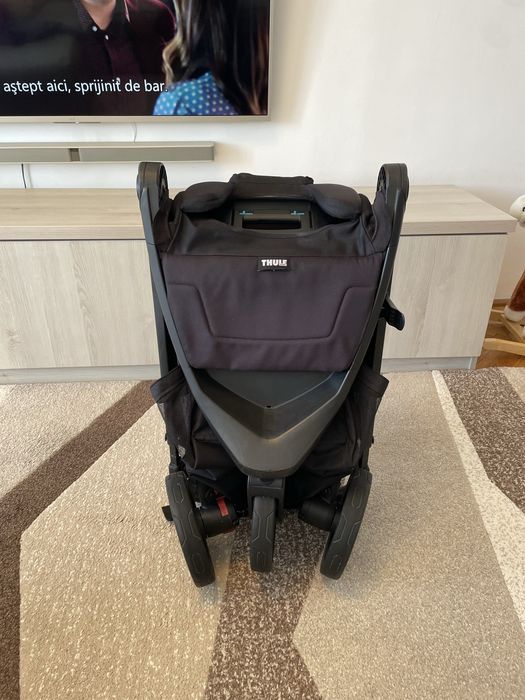 Carucior THULE SPRING, midnight black